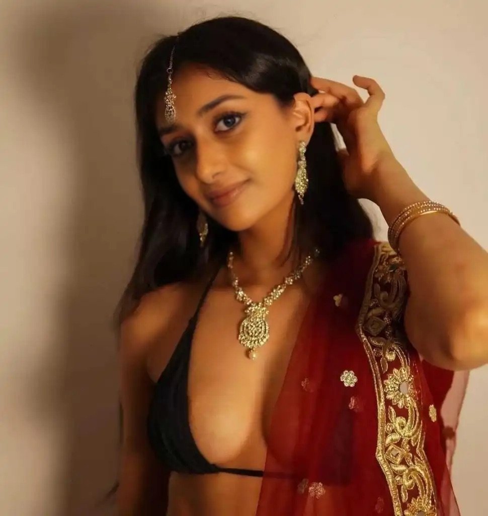 Indian Mother & Daughter Nudes #XlA1QpSW