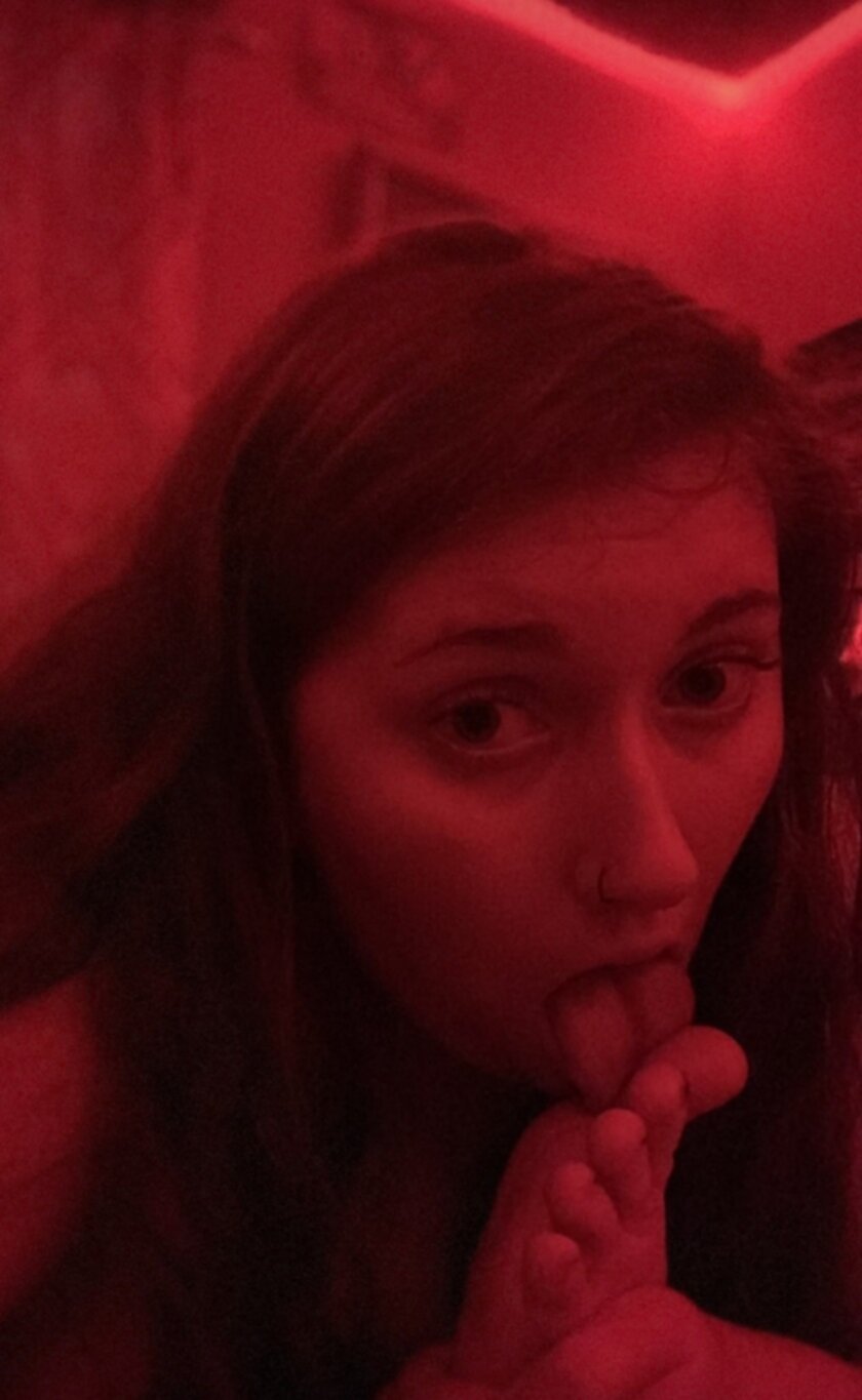 Julia wants to be a webslut #ojQZykbG