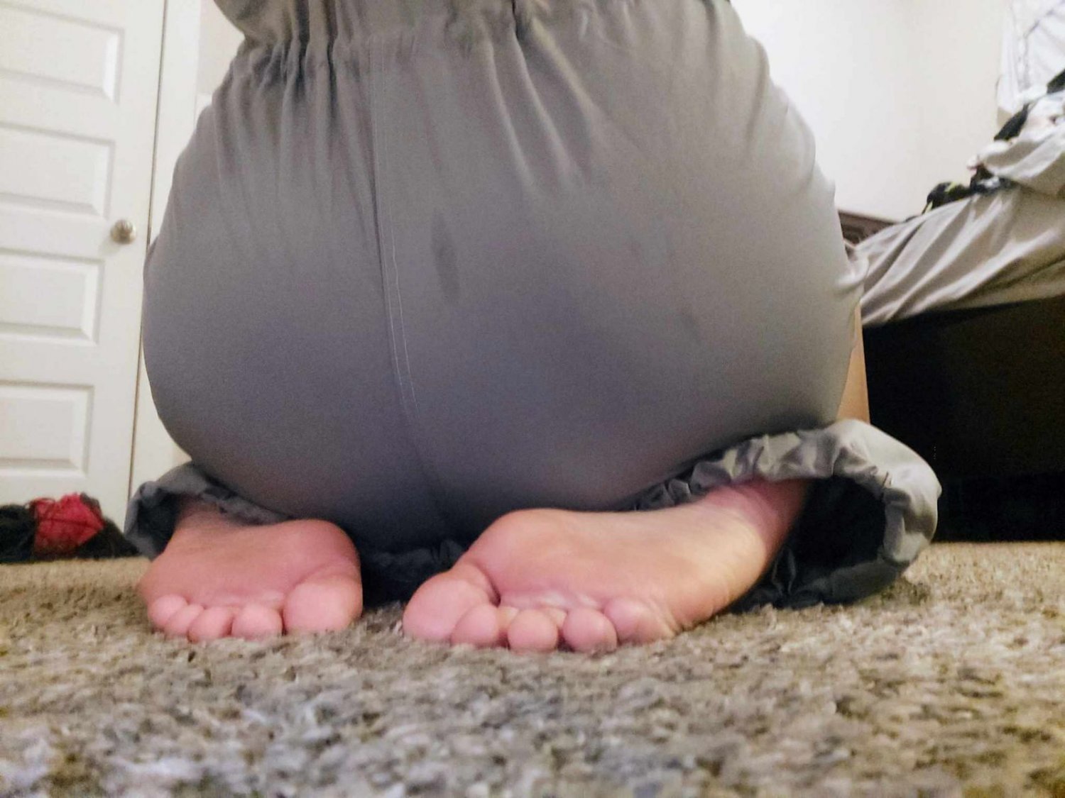 Russian FootSlut Gf #K7Z5Q6hW