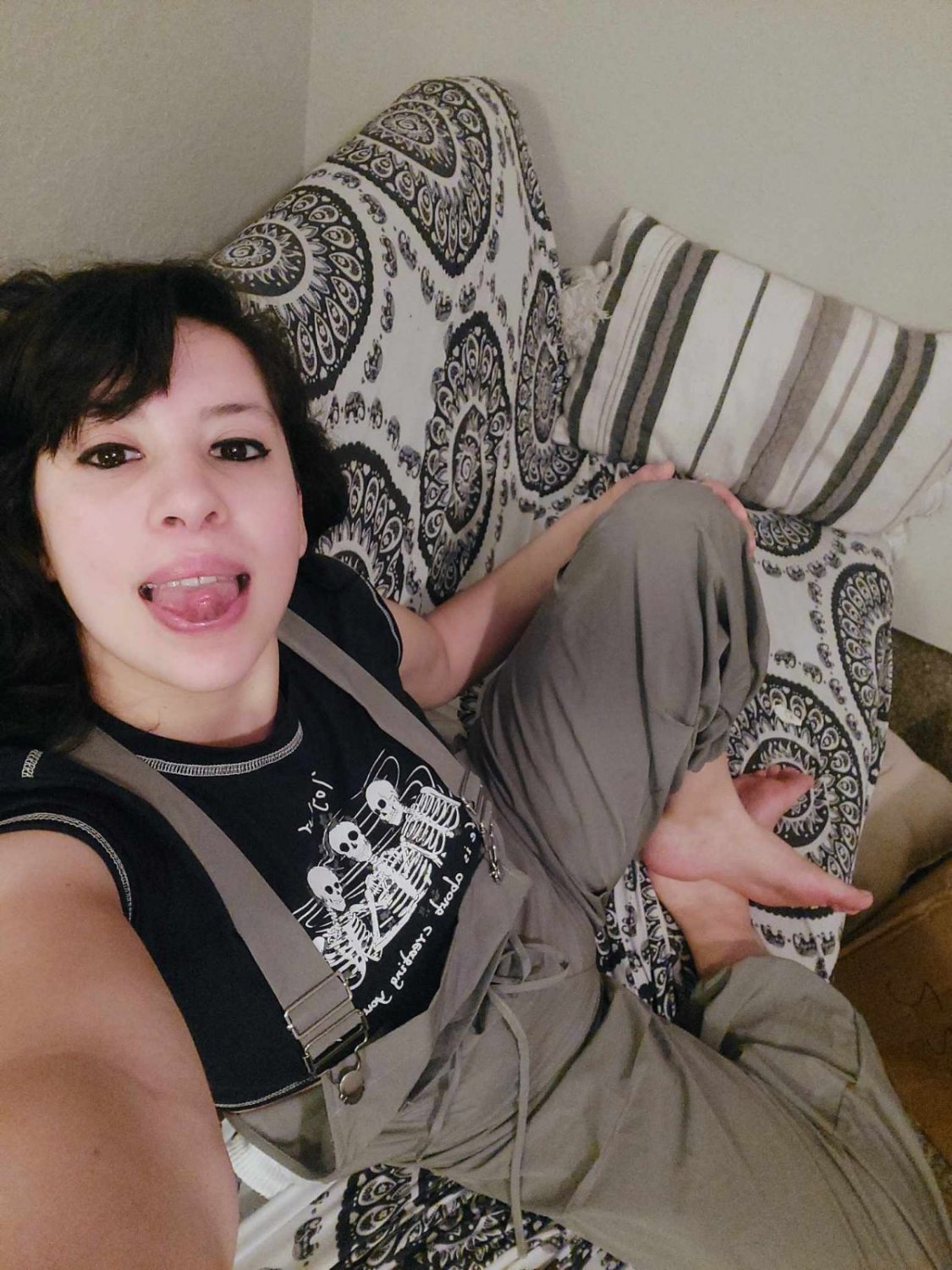 Russian FootSlut Gf #yB3MKdie