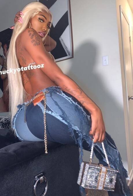 TS KENDALL 🇺🇸 HOT BLACK TGIRL AMAZING BODY & COCK 🍈👙🍆👙🍑 PICS #jaMkpSvD