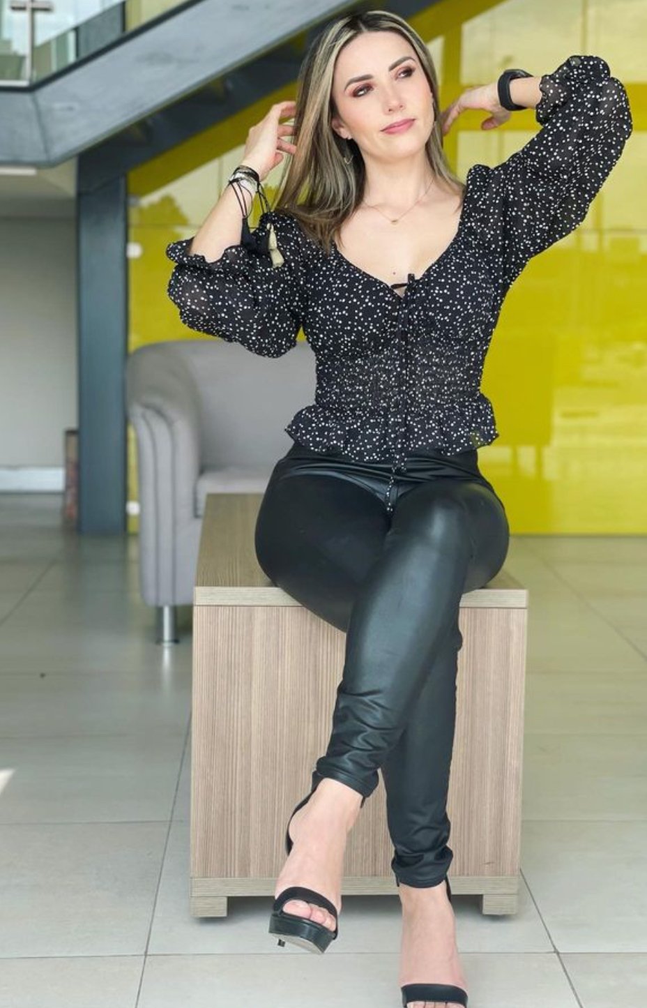 Sandra Narvaez - Boots & Leather #VvZz8L9k