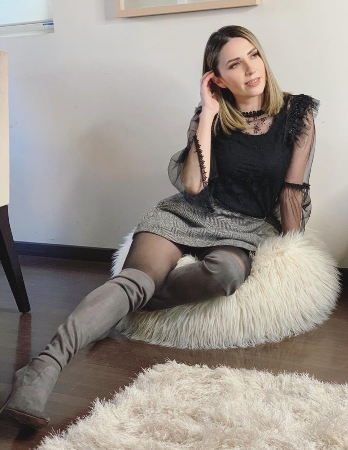 Sandra Narvaez - Boots & Leather #YB7H2Sr9