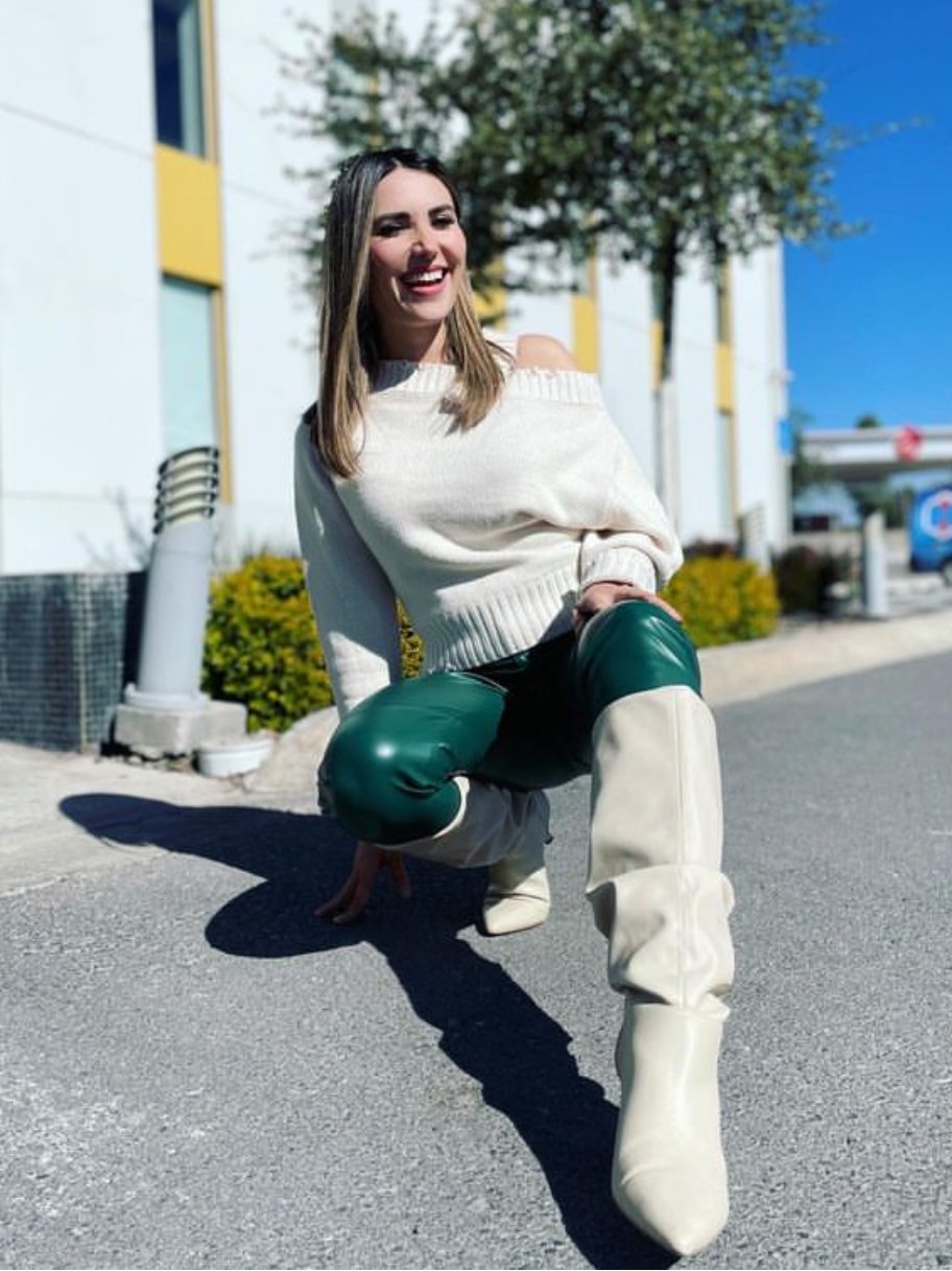 Sandra Narvaez - Boots & Leather #ZBAJlT7i