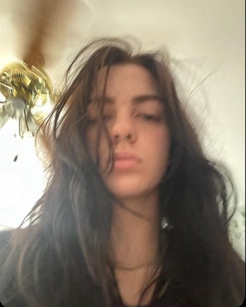 Discord egirl shows off her nice body #oVbaCCK9