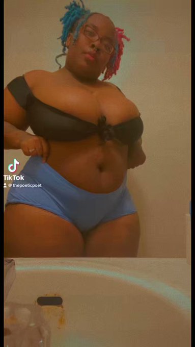 Huge Tits Ebony ( Katt ) #efaNU1hN