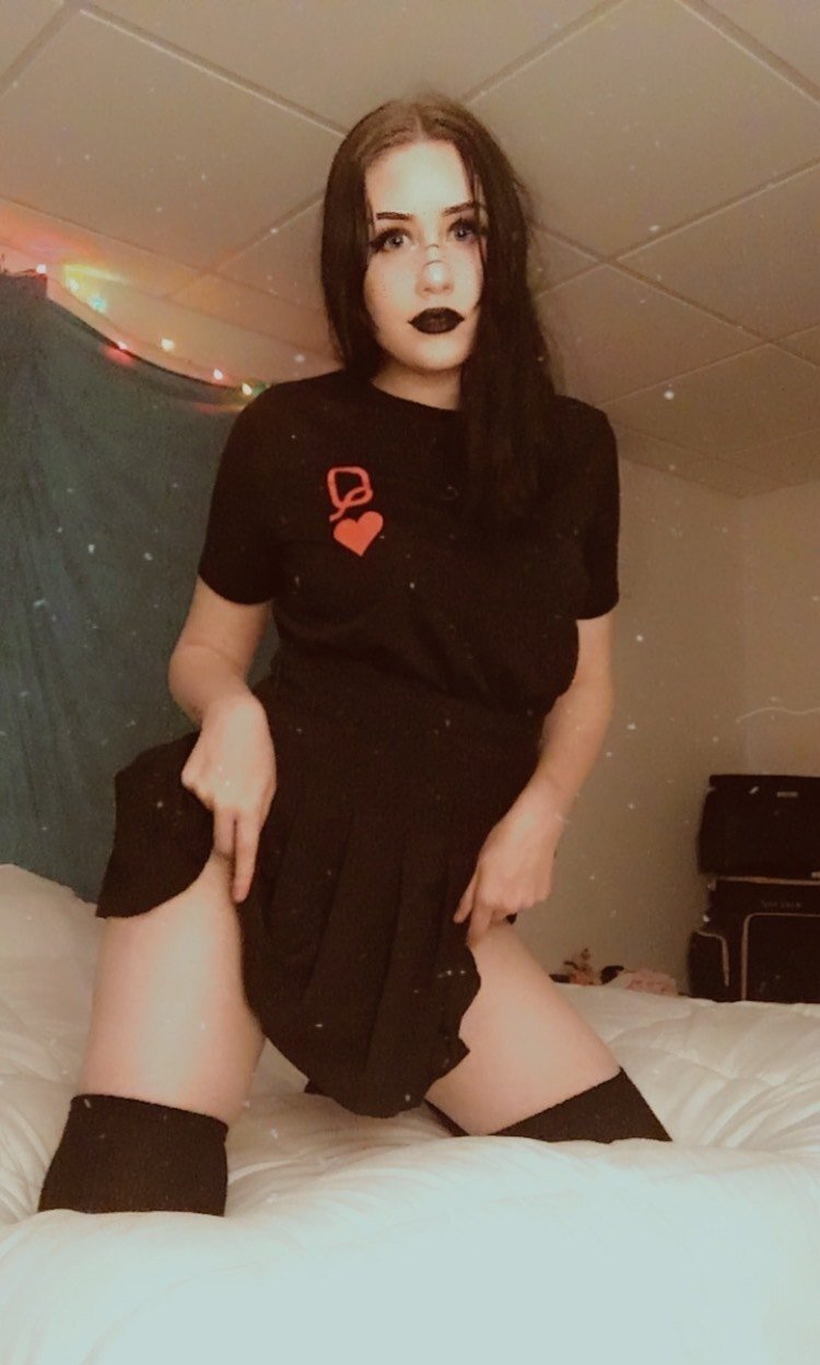 b5d91nyd Cute Webslut for your enjoyment #b5d91nYD