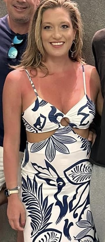 Wild milfs compete for who could flash the most T&A for spring break on camera #Rh3hzU6a