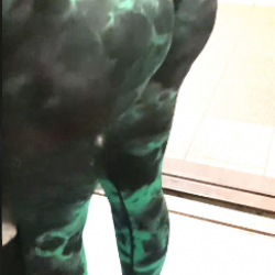 Candid Big ass Latina