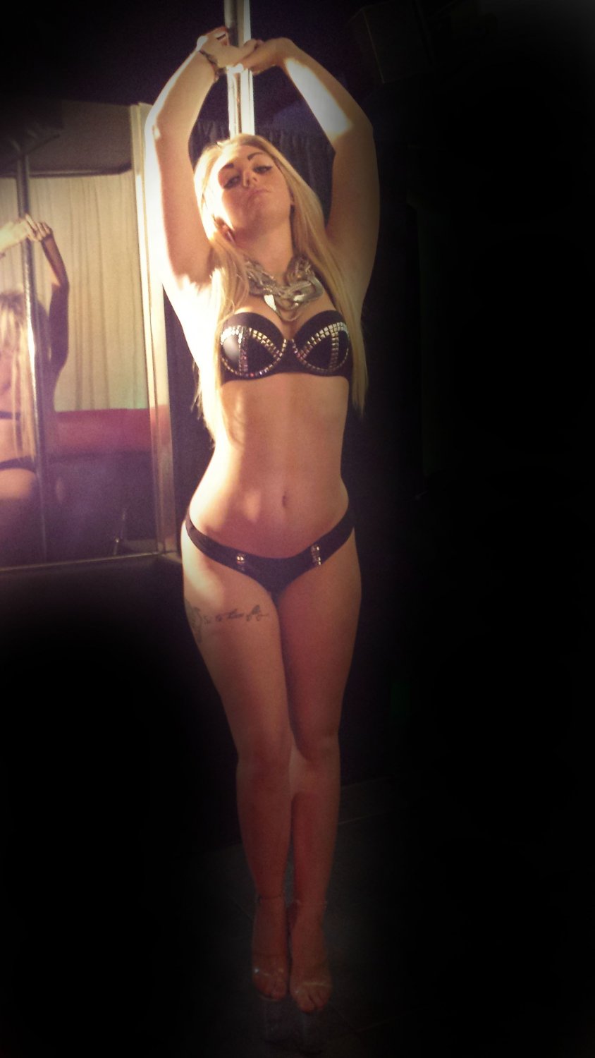 Heidi UK Blonde Slut #Gohg9k6Z