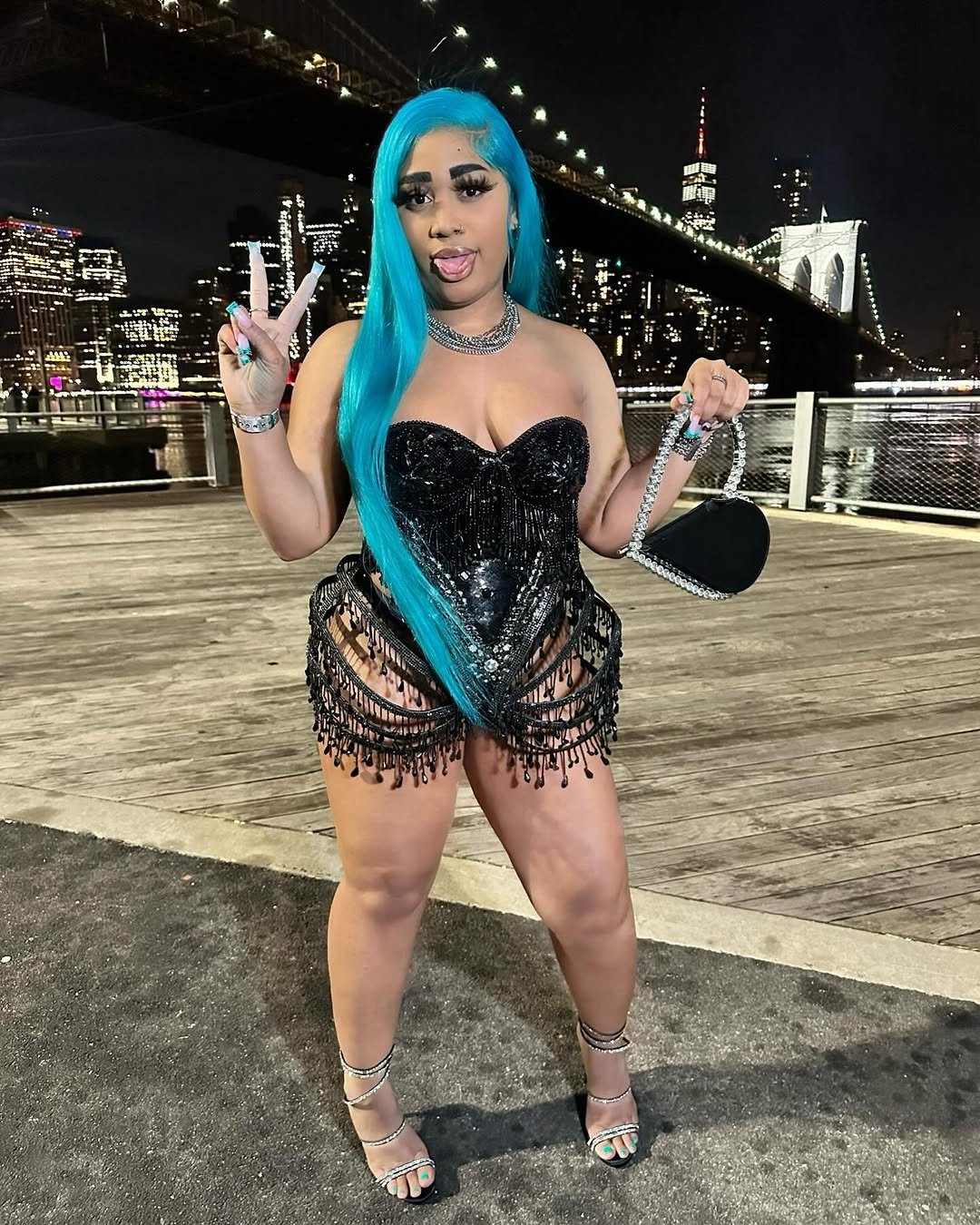 Body Suit Thots #2CbfmCMQ
