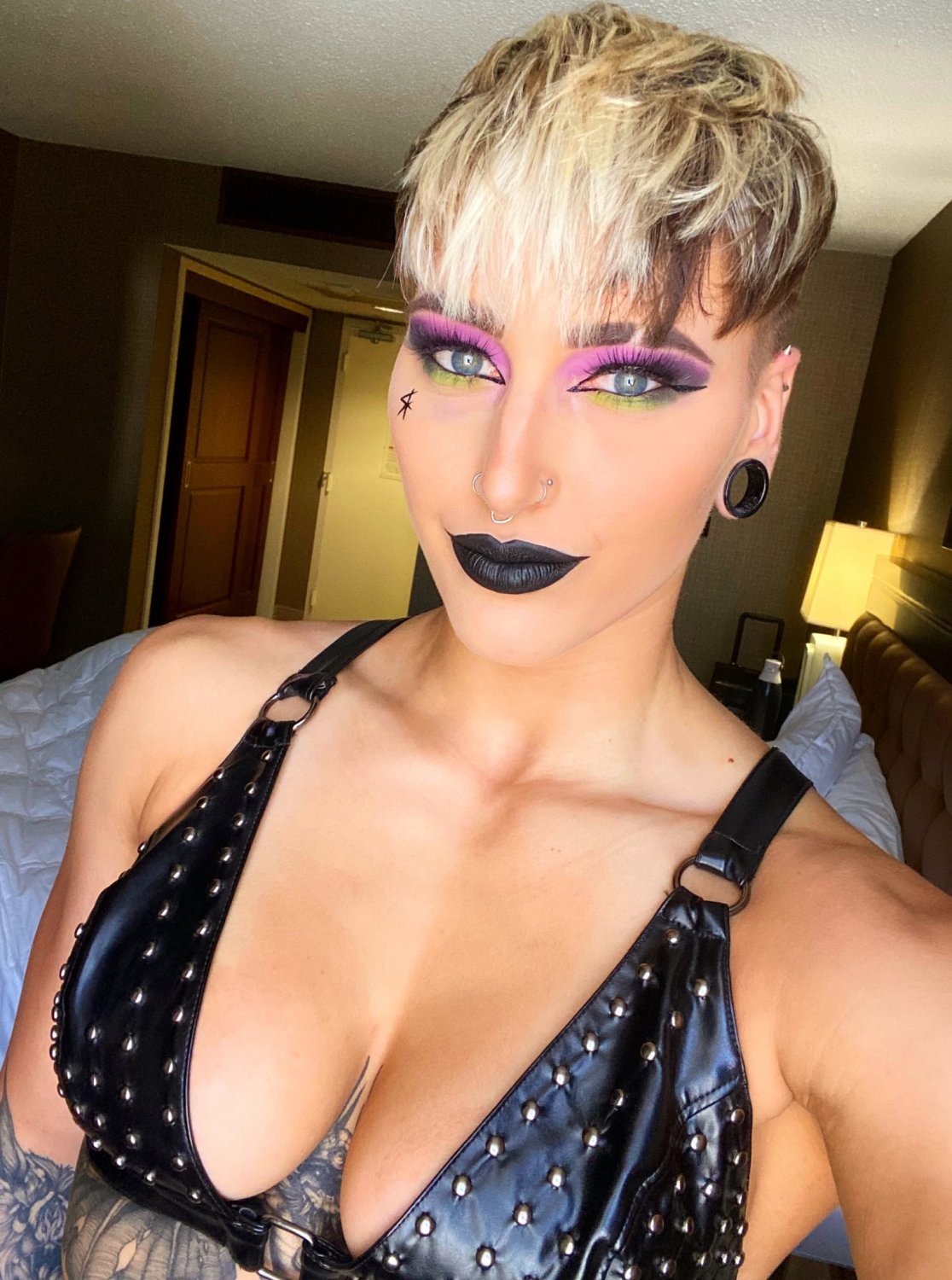 Rhea Ripley #2jZwq6R5