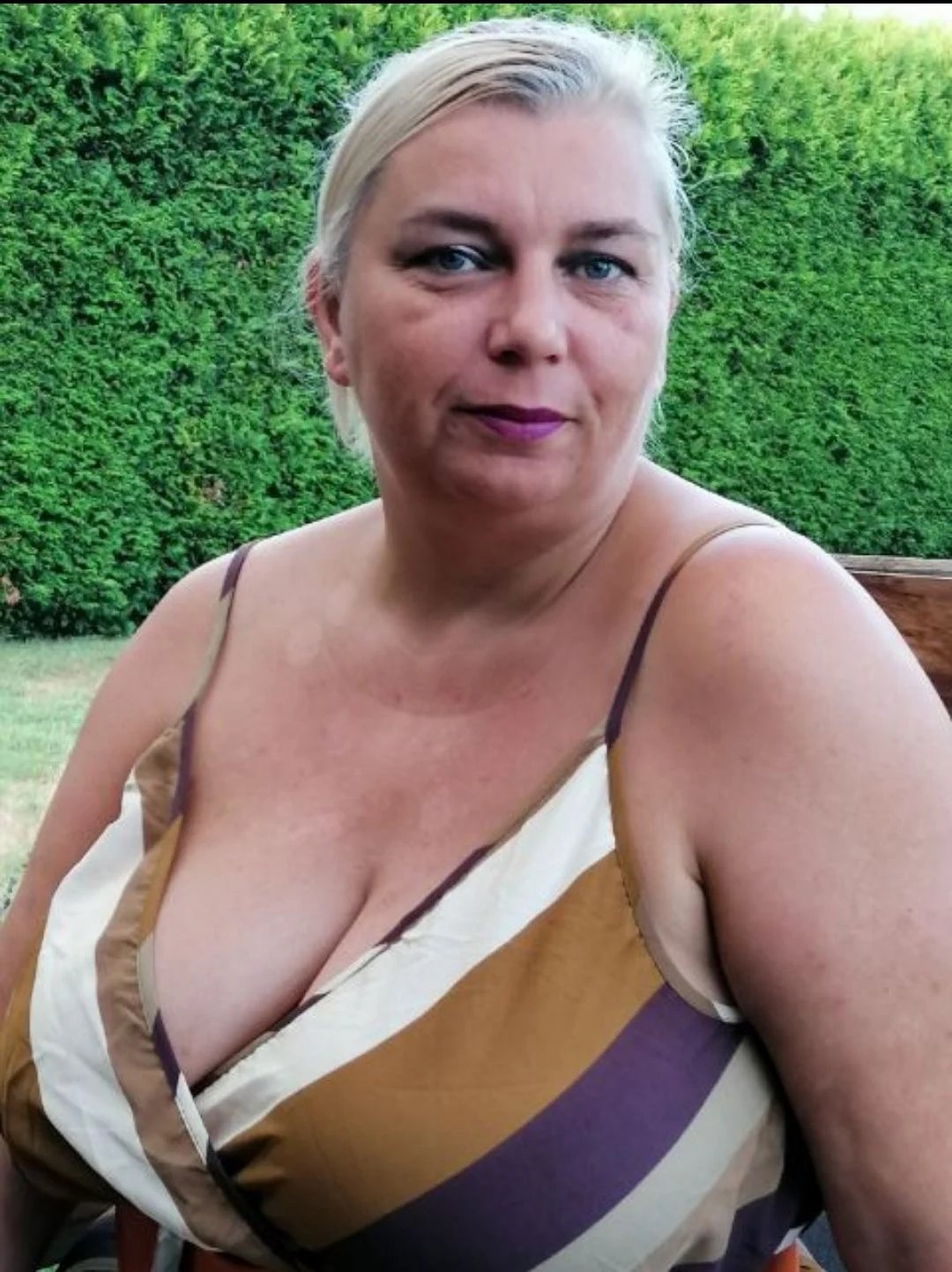 46qd1axy Slutty Jessie O., married submissive and addicted cum and piswhore from Belgium, Tongeren #46qD1axy