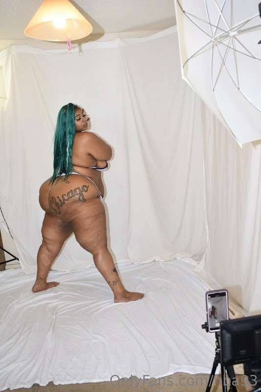 4gwe2mpf Lesbian Ebony Stripper #4gWE2MPF