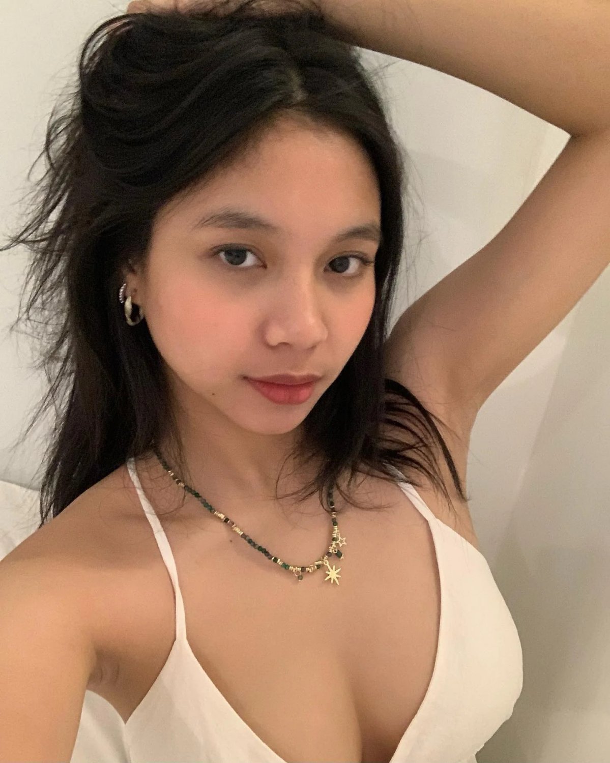 This pinay is so beautiful #62E1LMZt