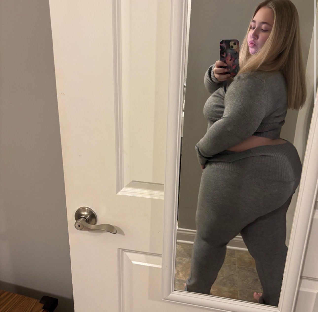 BBW #7OJKzO4P