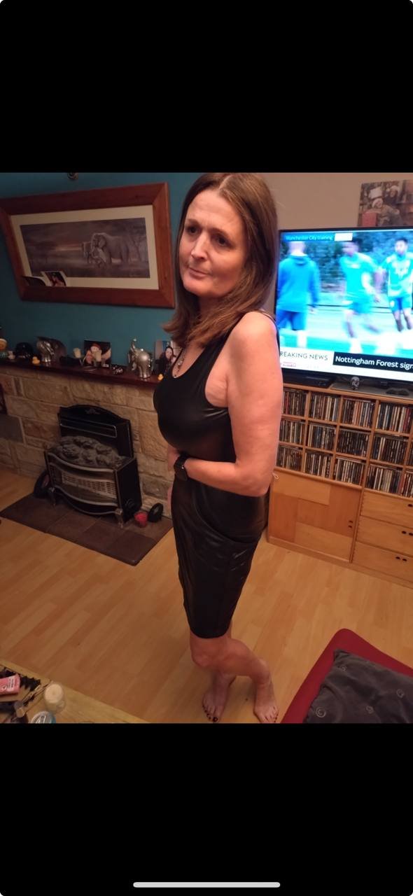 Milf #9BhaGmdI
