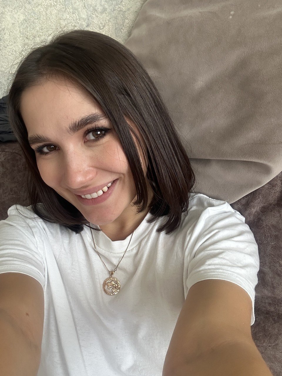 Cute Faced Petite Slut #Bl9lzFhs