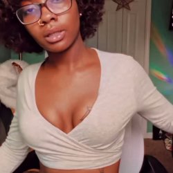 Fine ass big booty Jamaican ebony