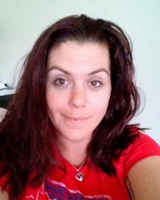 Amanda McCarthy Canadian slutwife #eSVWE7nz