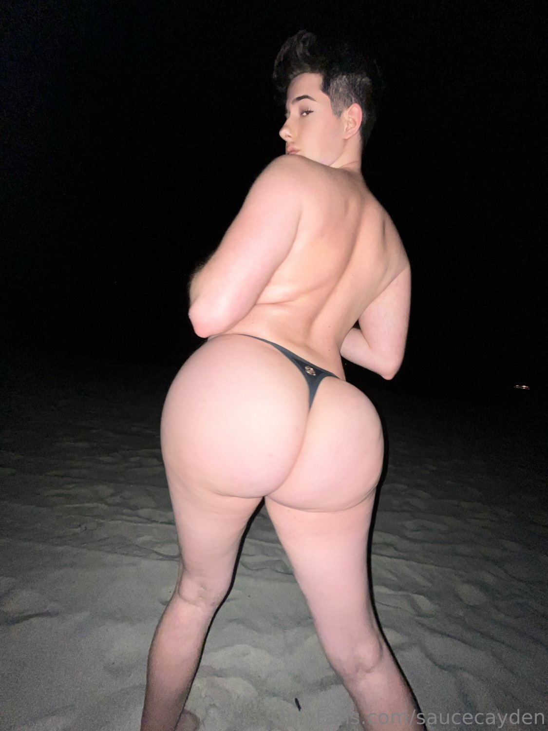 femboy booty #💋🦋🌈💞💋 #KAaAAjRU