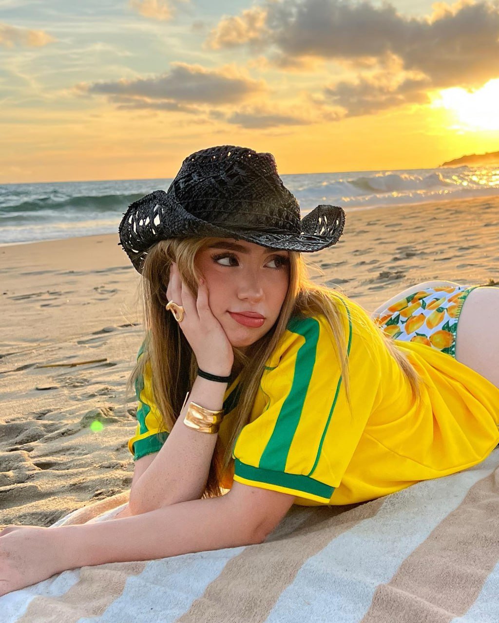 ko9l9lbg Karen Torres Mejores Fotos y Videos #kO9l9lbG