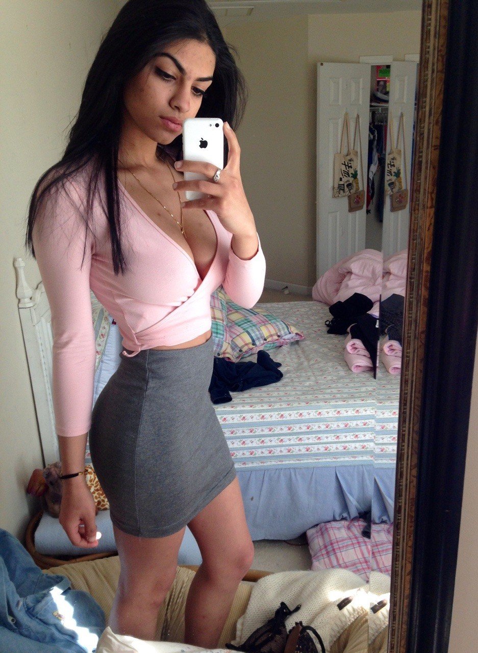Perfect Body Desi Slut #lxzBDoqO