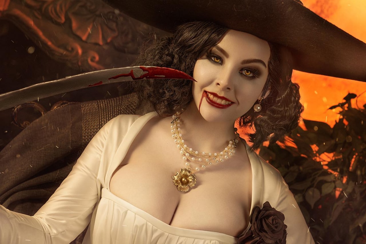 Disharmonica - Lady Dimitrescu (Updated 2021-07-02) #lzZHo1G6