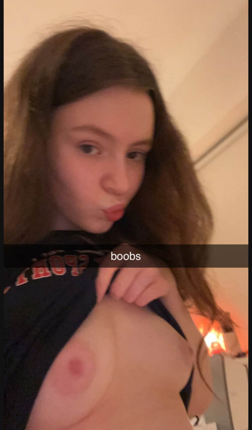 brunette babe #Ompd0FmF