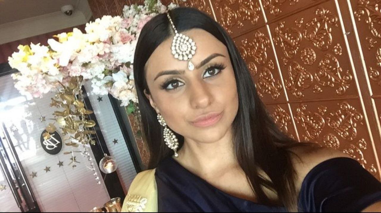 Simran #ot60mqX5
