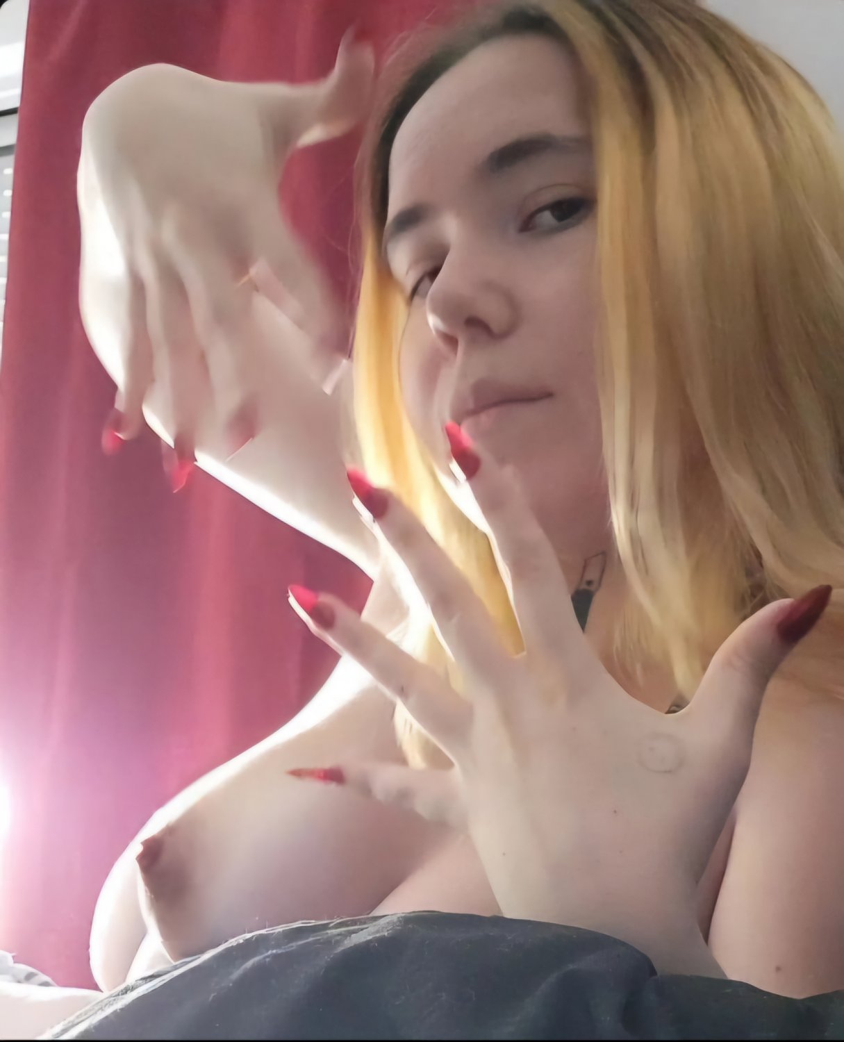Do you like her tits? Trib her #R2Ypivgs