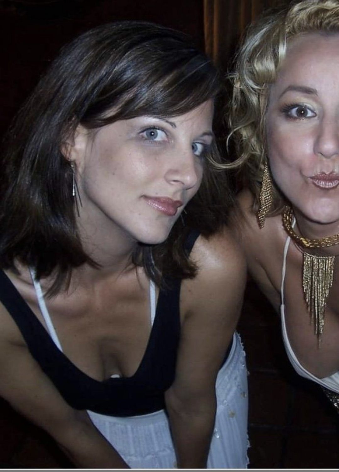 Cheating Soccer Mom, 41 taking BBC raw in her own bed #REikSQbR
