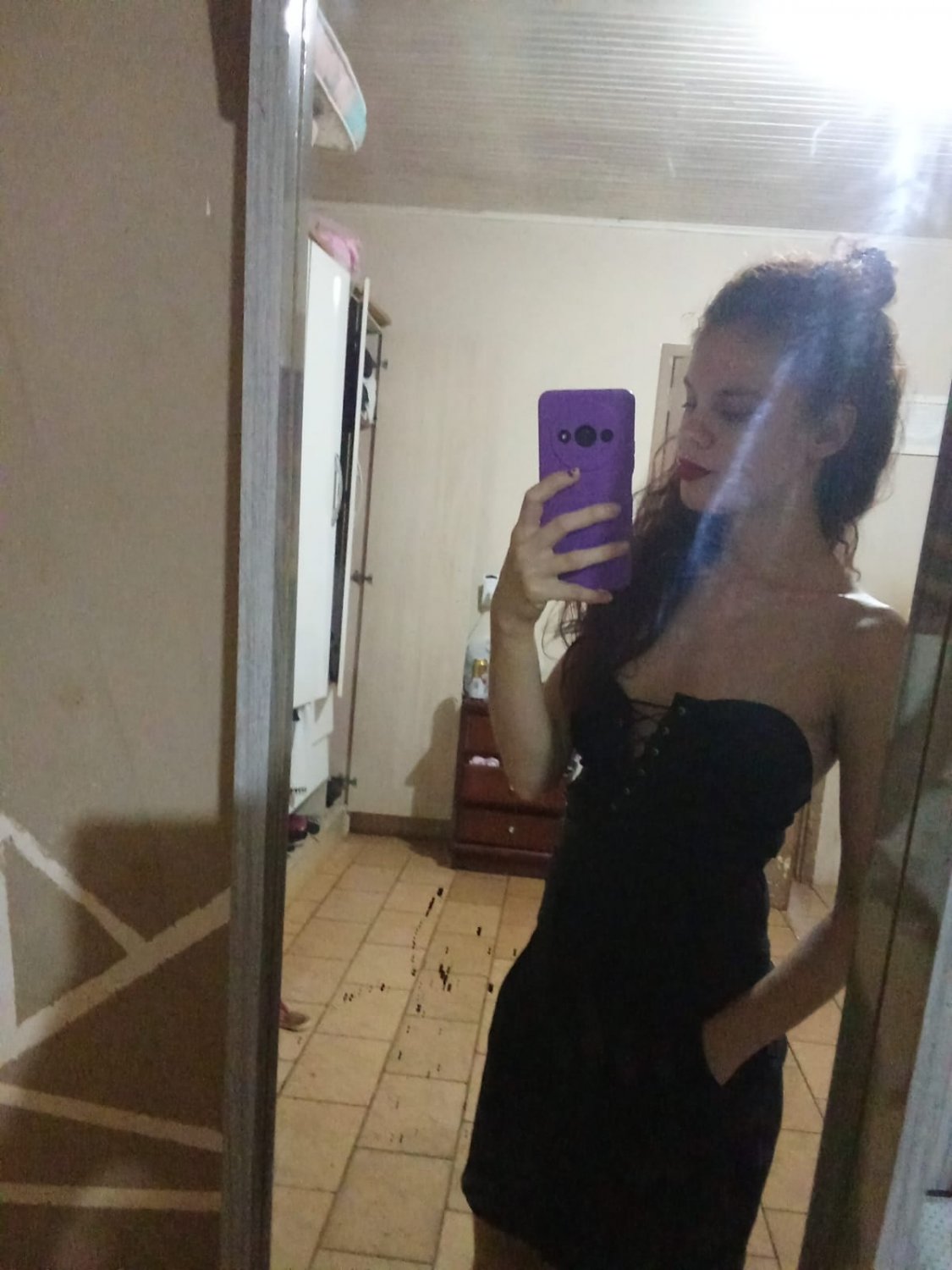 vrrbfgsg Vazou video e fotos da novinha do Paraná toda sensual.(Mando pro ficante e ele vazou). #VRrBFgSg
