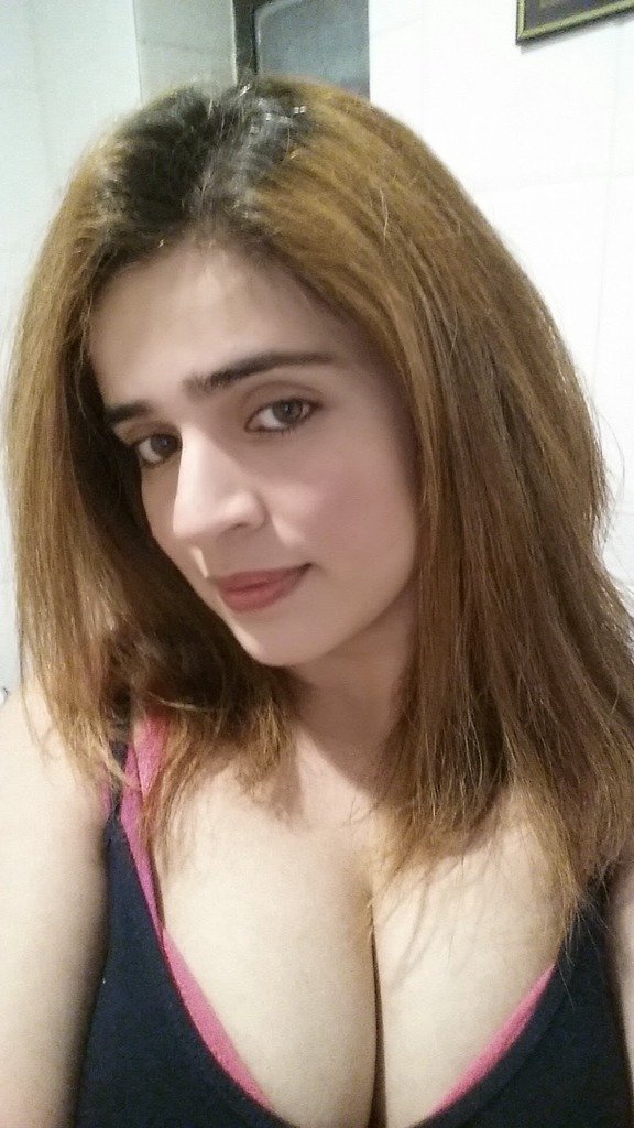 UK Arab Slut #vYq1OtDA