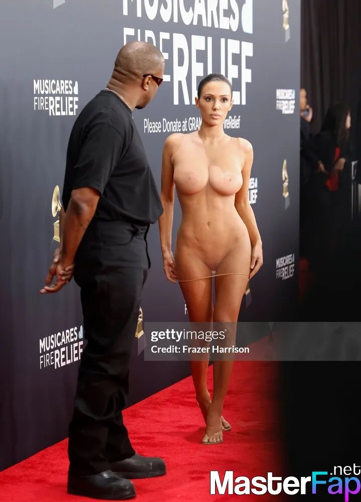 Bianca Censori At The Grammy Awards #wOKmyULC