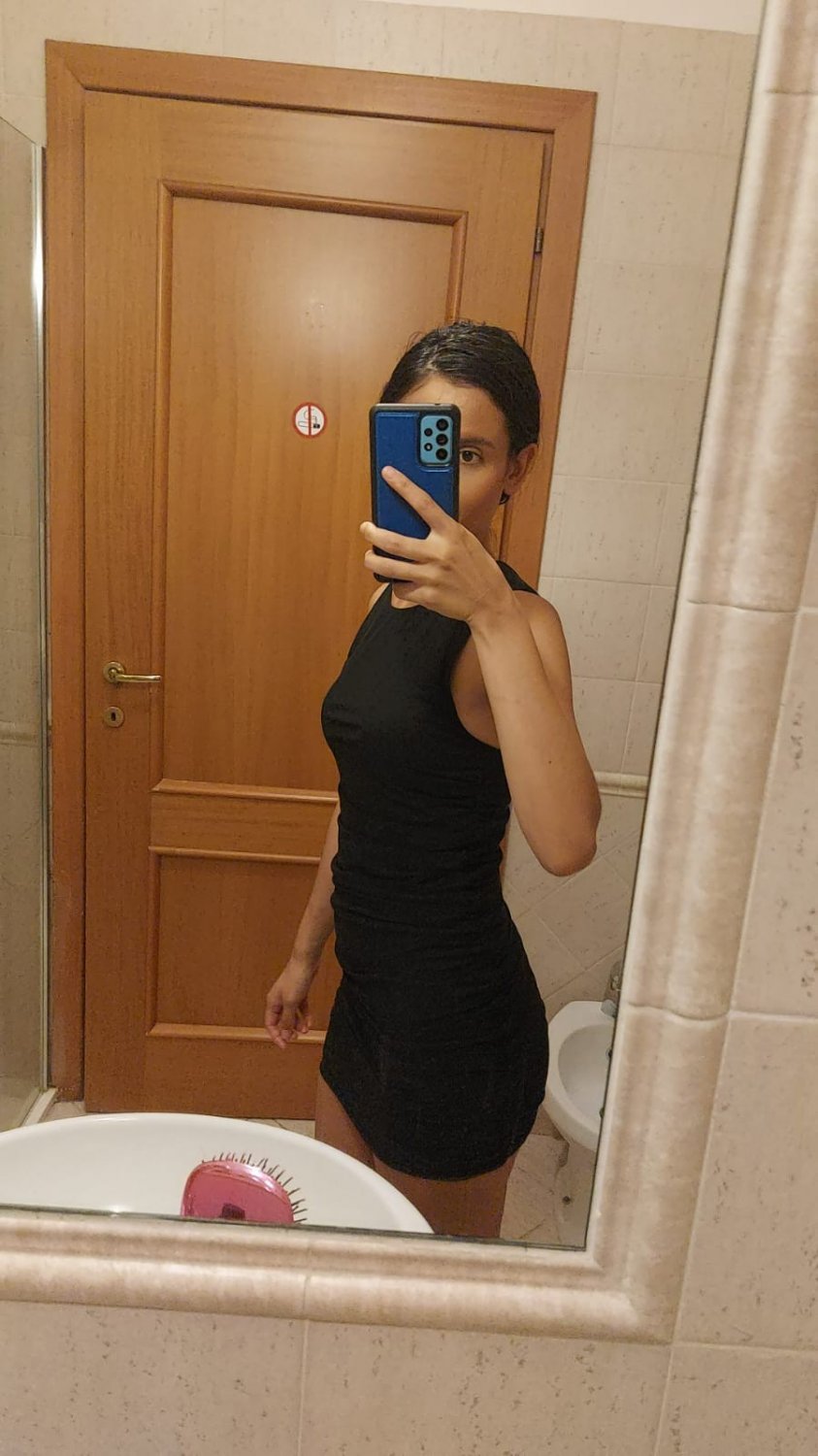 Tight Spanish Slut #xoDFwQwO
