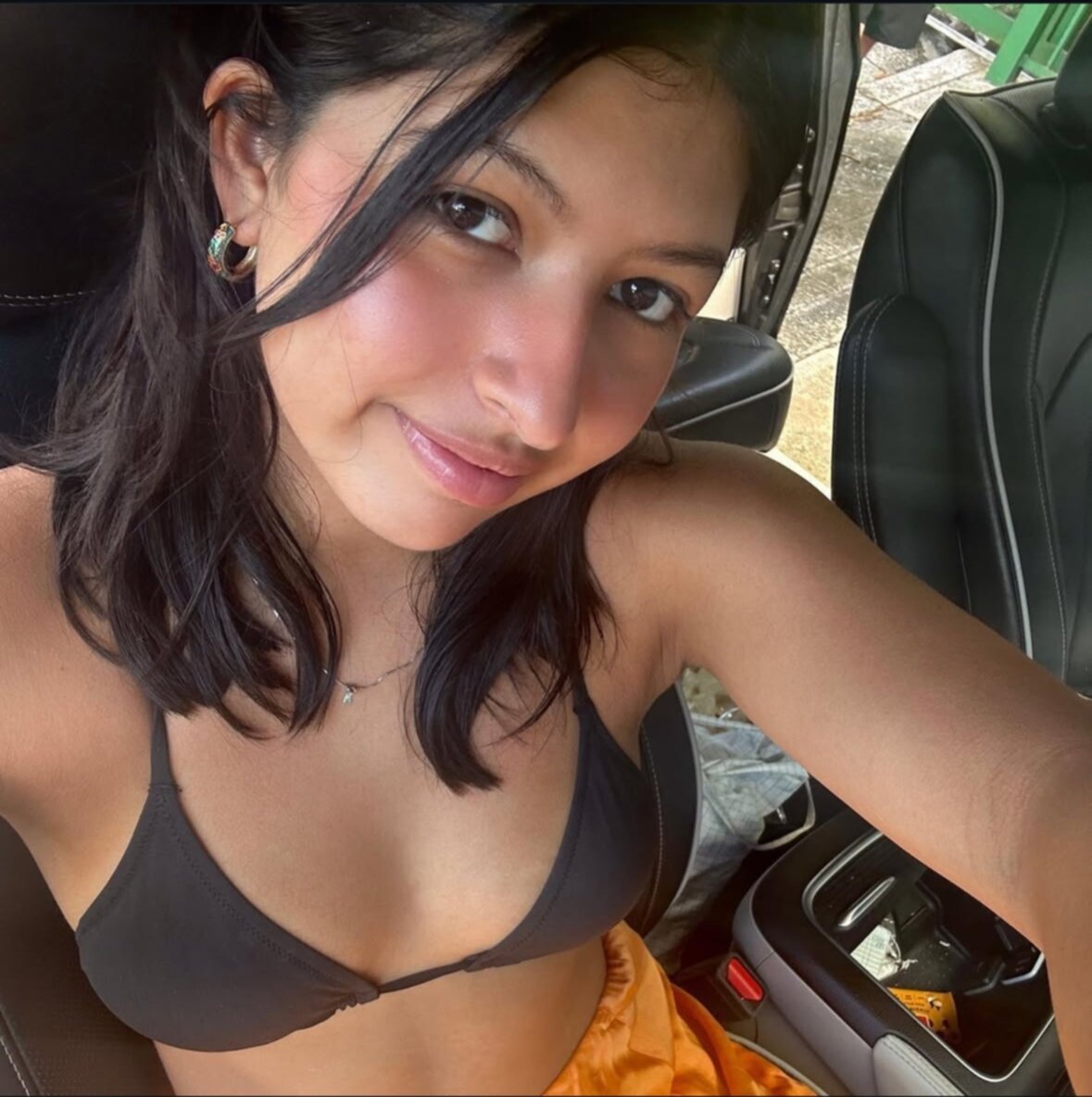 Innocent looking latina has a a freak side #1pR0CH8S