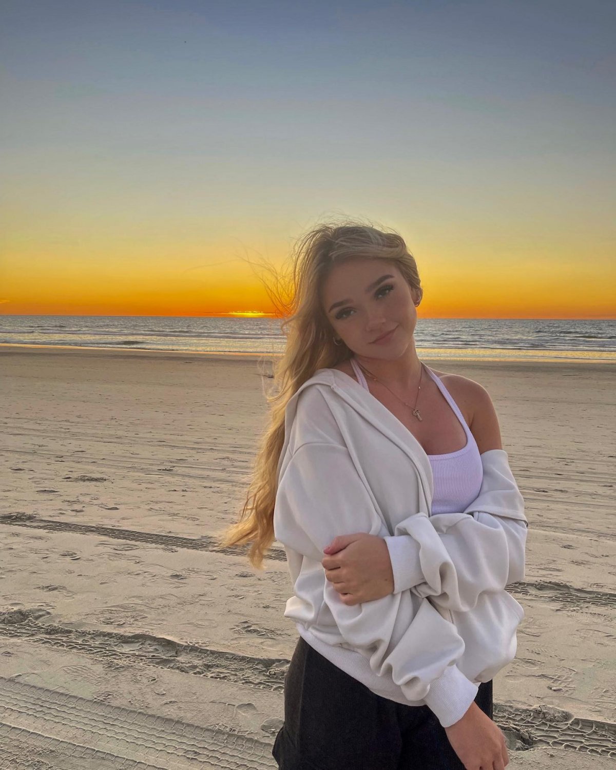 Sexy busty blonde teen Jordyn #1Vtb1vM4
