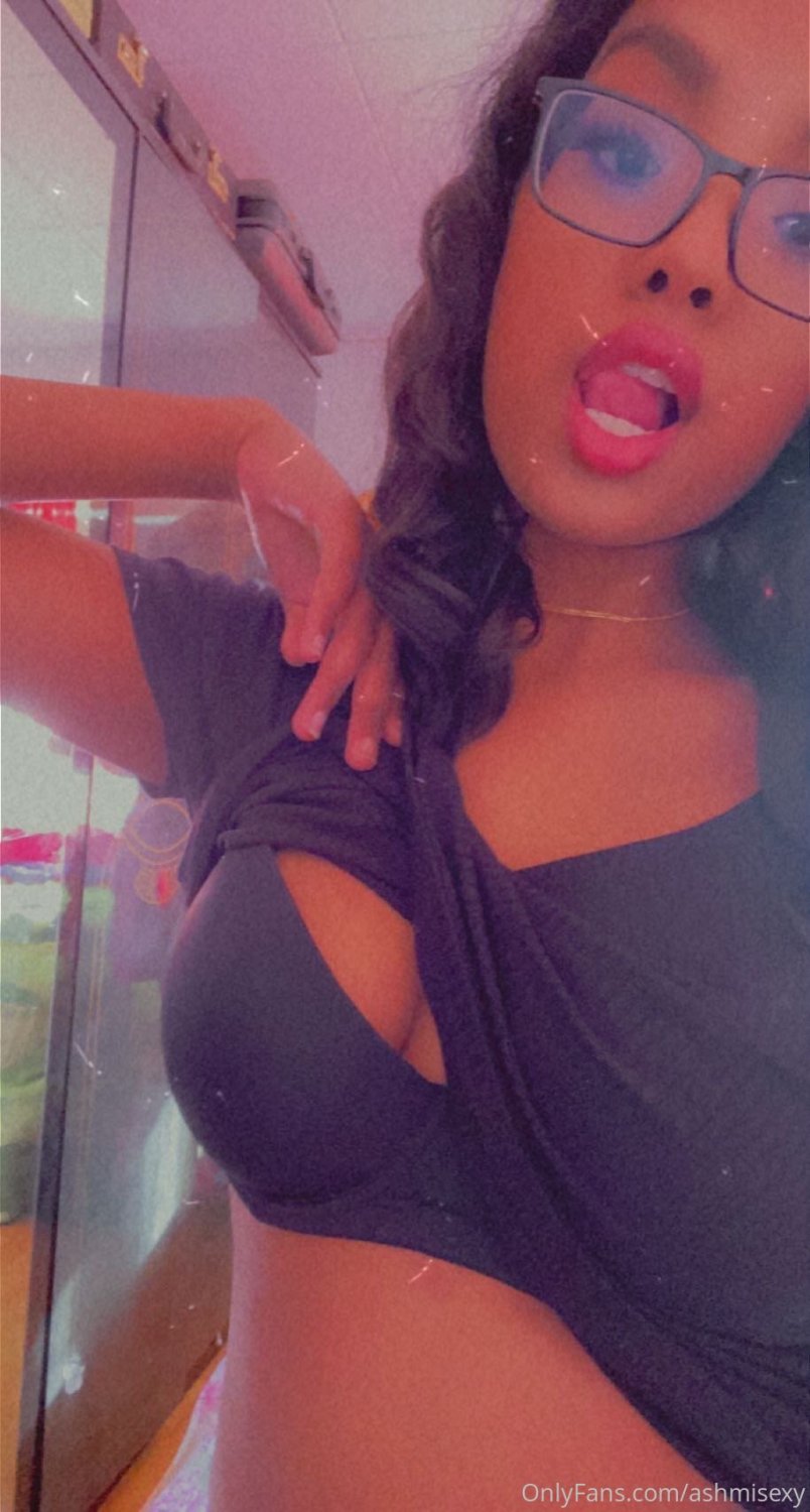 South Indian girl Snapchat nudes leaked #2nGAUmjZ