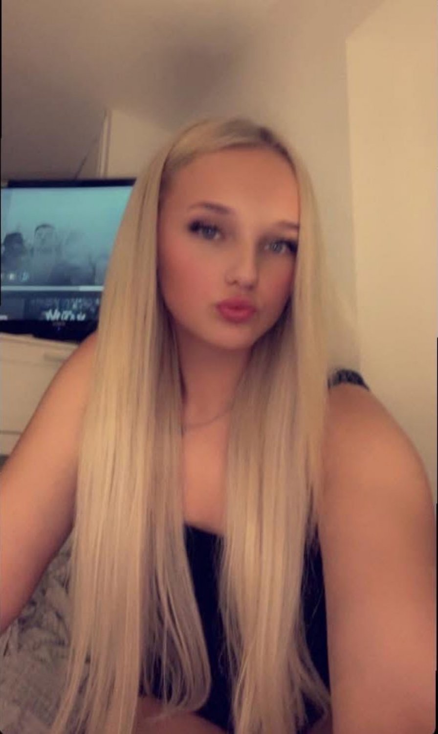 tight 18yr welsh slut #2UW2SDXD