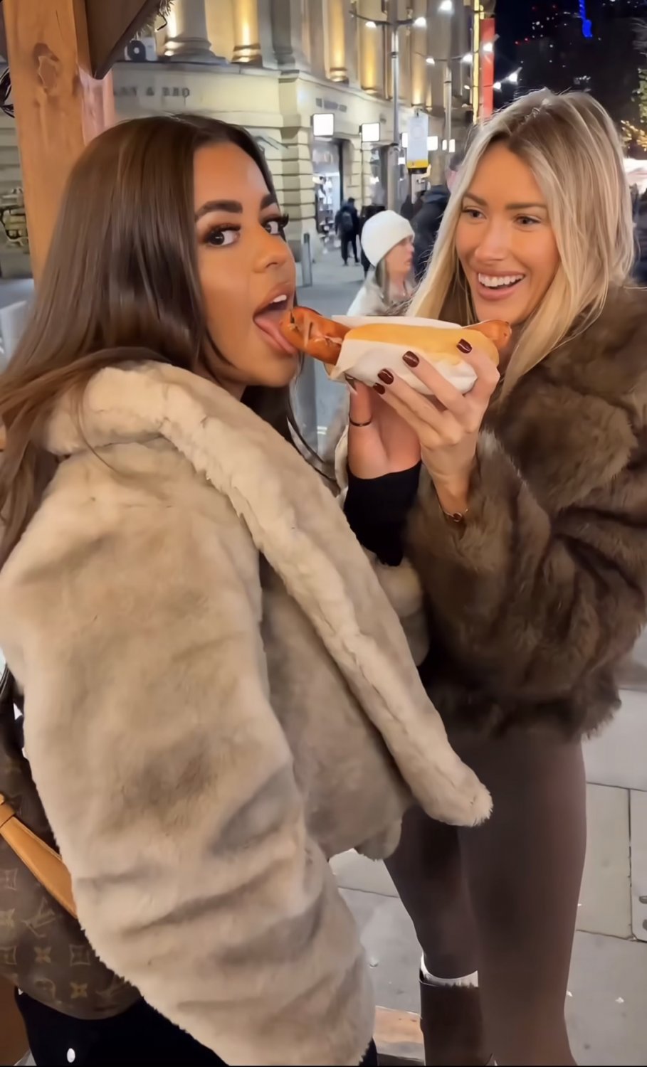 2zhzwcie Hot as Fuck Amazing Insta Baddie Tanned Pawg Ass and BBC 💯🔥🔥😳😳✊🏾🍆💦💦 #2zhZWcIE
