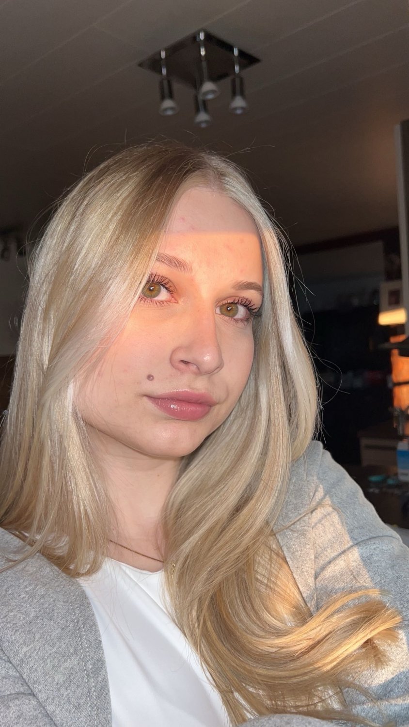 Webslut Karina #3Cwt50je