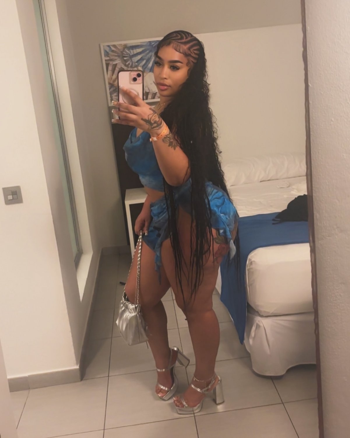 baddie #3IOQmnYj