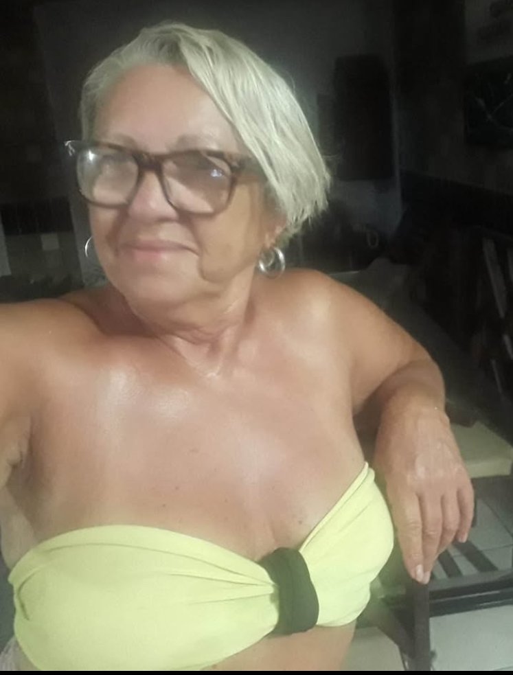 Granny Maria #4TTSqKXU