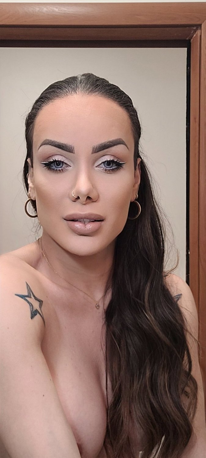 Kalena Rios I love you because you are a fabulous Brazilian trans woman #5IhAsC9K