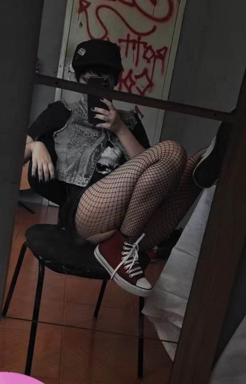Hot egirl #5lNZS5dx