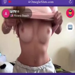 🍆👅💦🤤 Hot 18yo girl flash tits on OmegleSluts