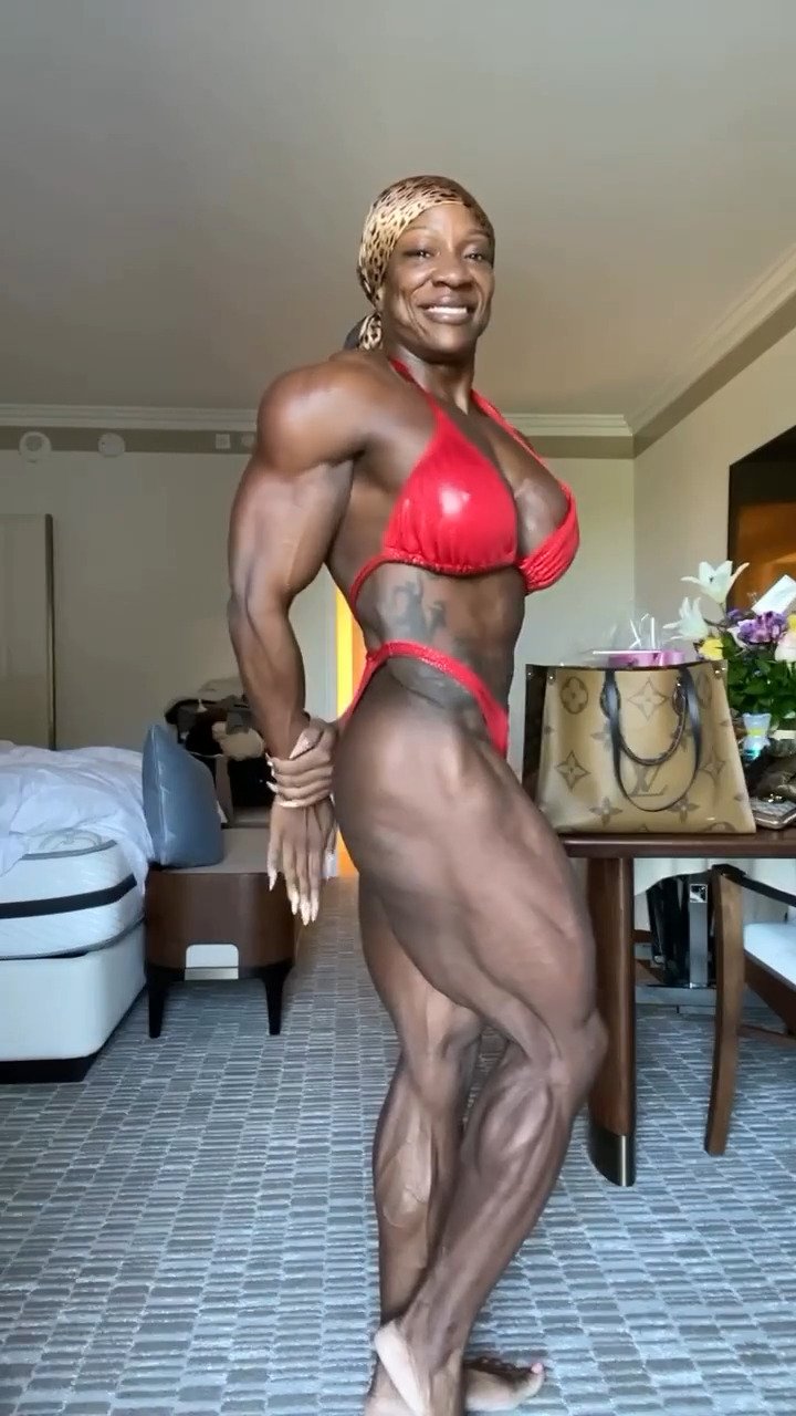 Mrs Martin, her outrageous muscular poses make the judges so hard #7AQ456AB