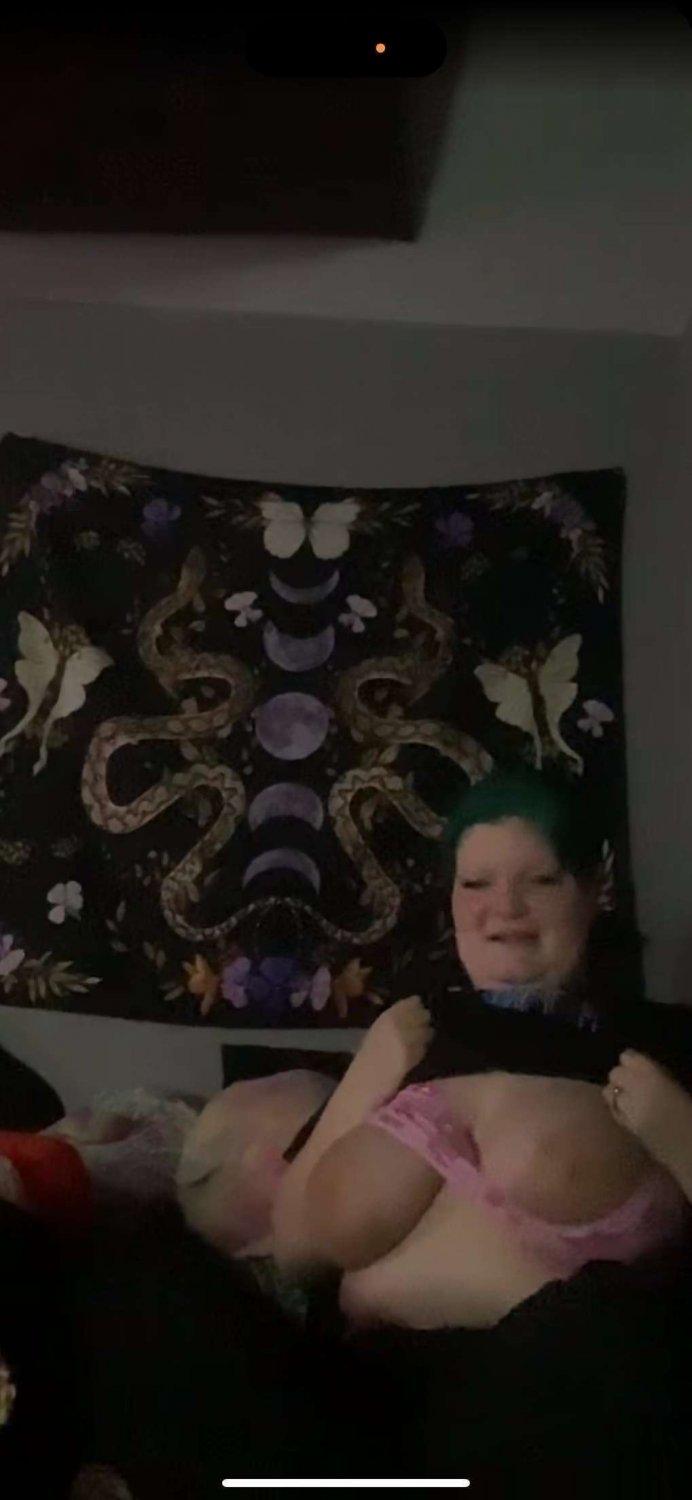 submitted bbw with some nice tits #7daKNCoZ