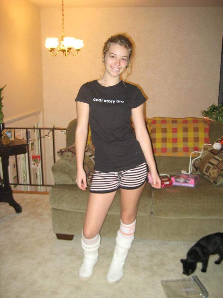 Webslut Riley #8JBvS16M